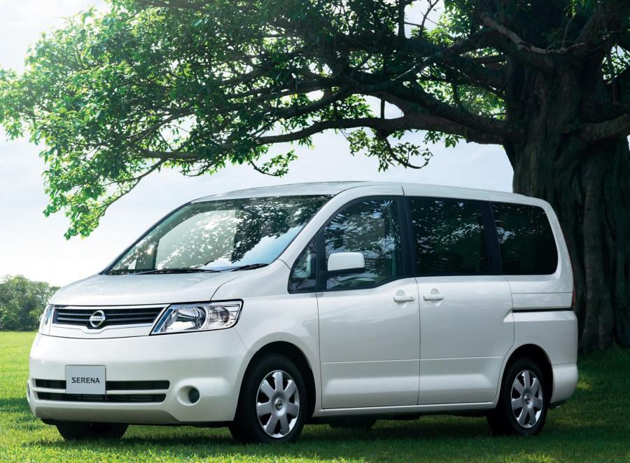 Nissan Serena 20G-20S '2005